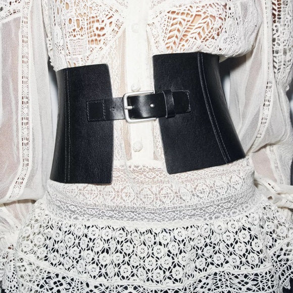 Zara 100% TEXTURED LEATHER CORSET BELT - Picture 2 of 6
